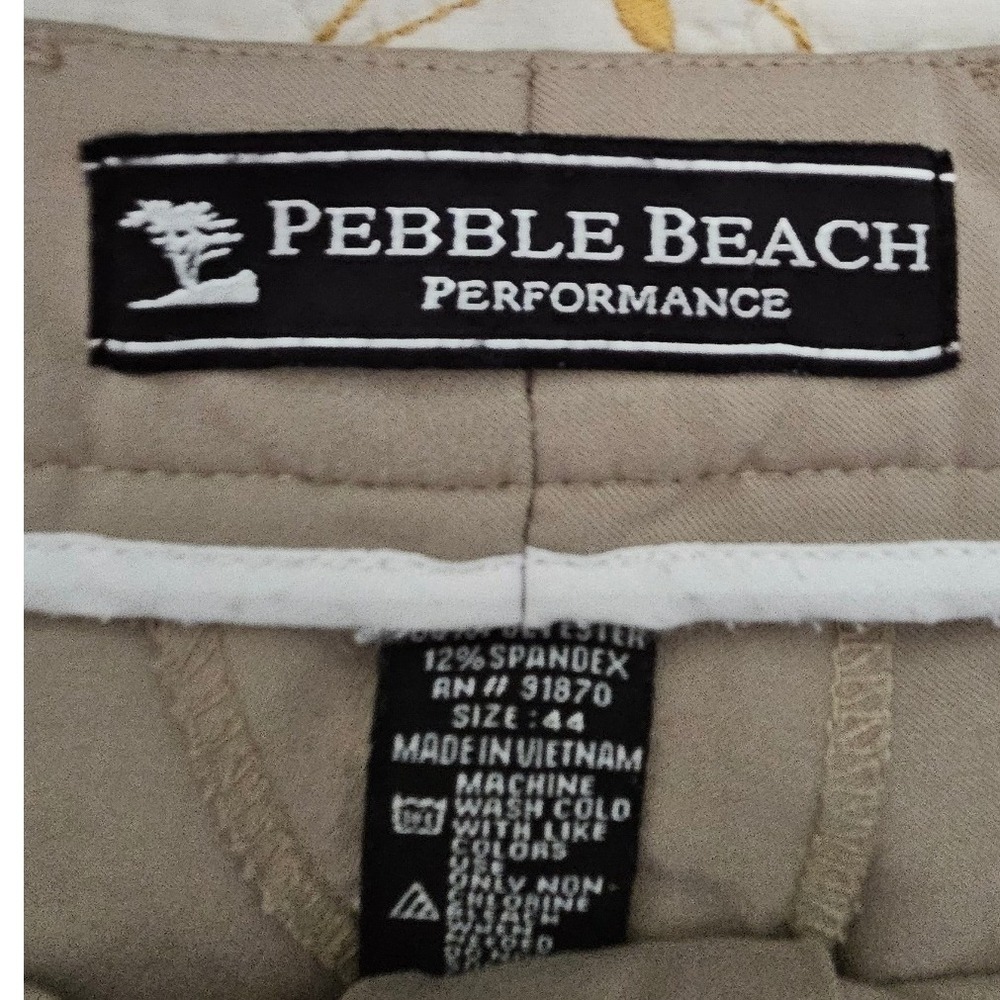 Pebble Beach Performance Mens Golf Shorts Tan Khaki Size 44 Stretch Flat Front - Picture 2 of 6